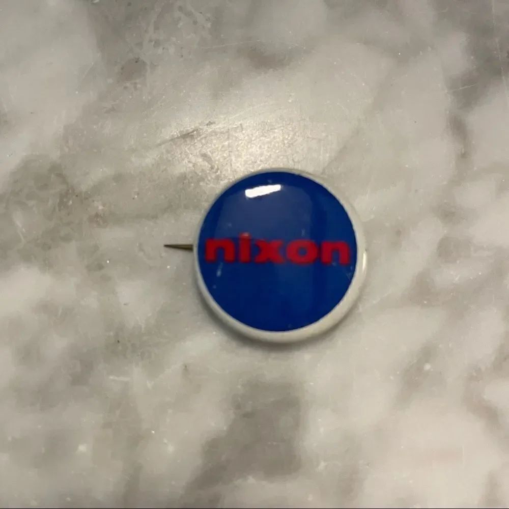 Richard Nixon Small Campaign Button Pin